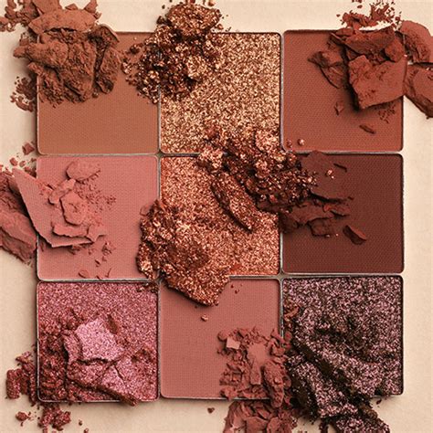 Buy Online Huda Medium Nude Obsessions Eyeshadow Palette Knocknshop Pk