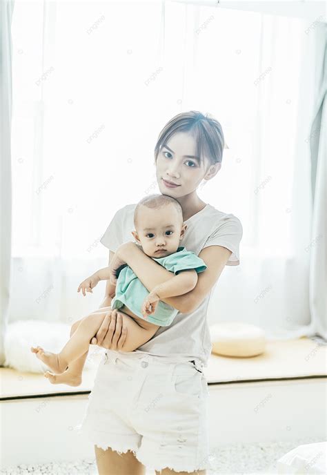 Mother Baby Home Theme Background Mother S Day Mother Mom Background
