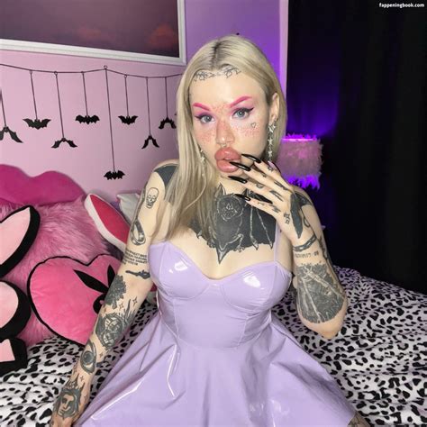 Nasty Bimbo Nude The Fappening Photo FappeningBook