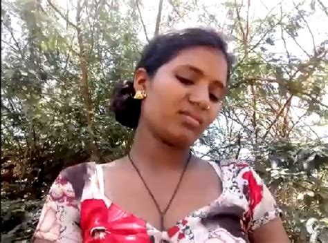 Sexy Village Lanja Pilla Open Ha Sex Chesindhi Telugu Outdoor Sex