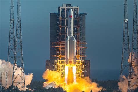 Chinas Long March Rocket Is Falling Back To Earth Amid Uncertainty