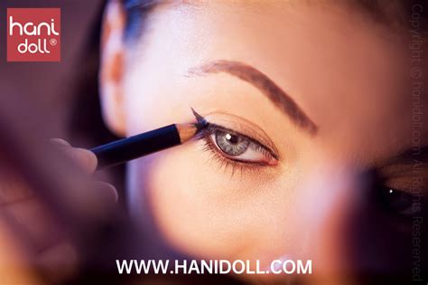 Applying False Eyelashes To Sex Dolls