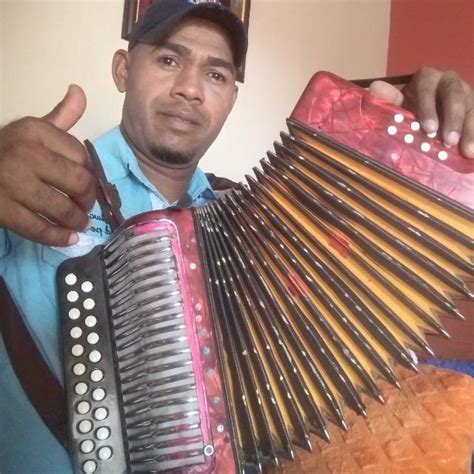 Mello Mendez Y Su Conjunto Tipico Youtube