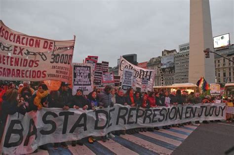 Marchas En Jujuy Y Buenos Aires Contra La Represi N