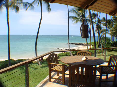 Maui Beachfront Homes