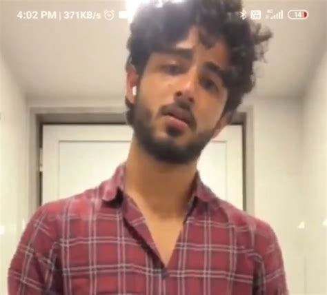 Hot Indian Guy Jerks Off And Cums ThisVid