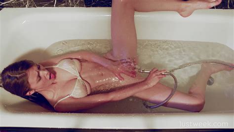 Mila Azul Get Closer And Wetter With Mila Version Extended Lustweek Scene17701 Porn Pic