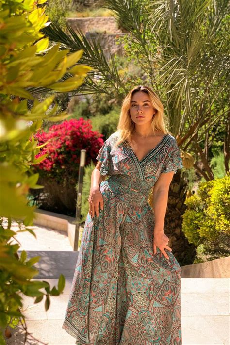 Charming Karina 33 Y O From Kiev With Blonde Hair ID 804660 LadaDate