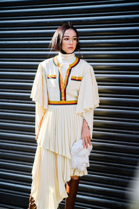 Thích mê với xu hướng thời trang đường phố hot nhất hiện nay ELLE Việt Nam