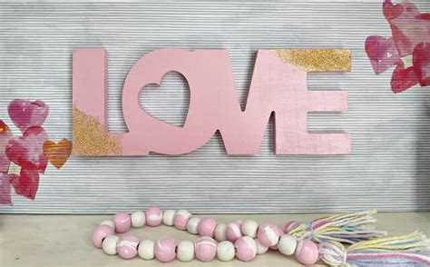 19 Easy Peasy Valentine Crafts To DIY