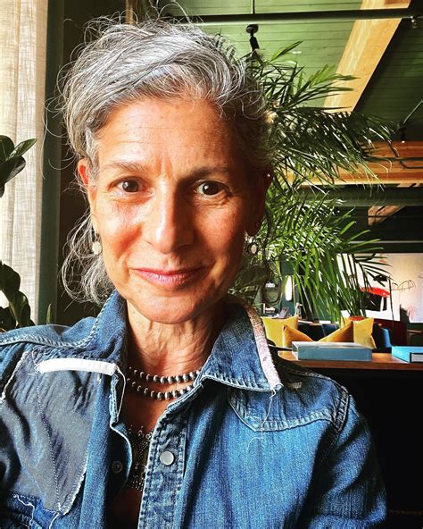 portfoliorocket - One month of 4-day work weeks. 4days in...