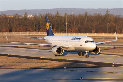 Lufthansa Airbus A N D Ainf Fra Stefan Kruber