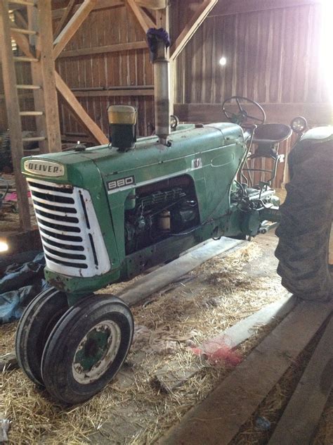 Oliver 880 Oliver Tractors Antique Tractors Vintage Tractors