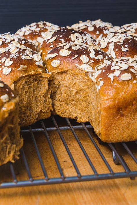 Oatmeal Dinner Rolls America S Test Kitchen Recipe Recipe Oatmeal