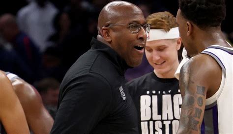 Nba Sacramento Kings Mike Brown Gewinnt Coach Of The Year