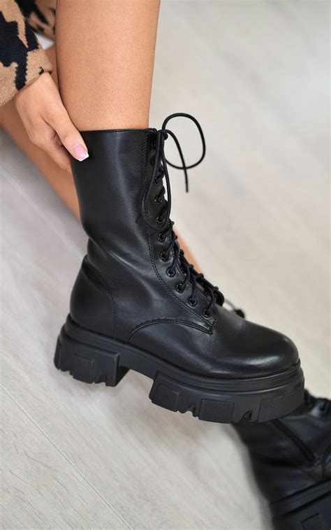 Dolly Lace Up Chunky Ankle Boots In Black Ikrush