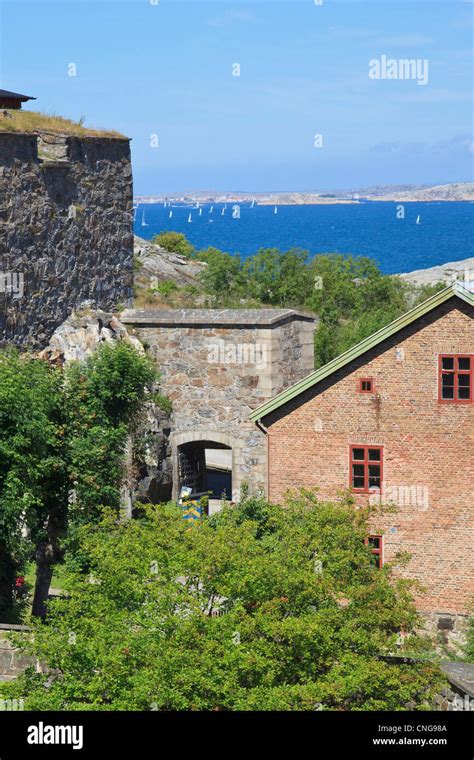 view   west coast archipelago   fortress  marstrand
