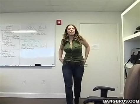 Juicy Pool Party XVIDEOS