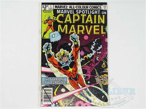 Lot 268 - MARVEL SPOTLIGHT: CAPTAIN MARVEL #1 - (1979