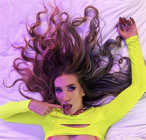 MILF Thong Porn Pictures MILF Sex Pics MilfGalleries