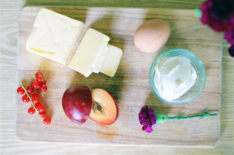 How To Make A Naked Cake J For Jen