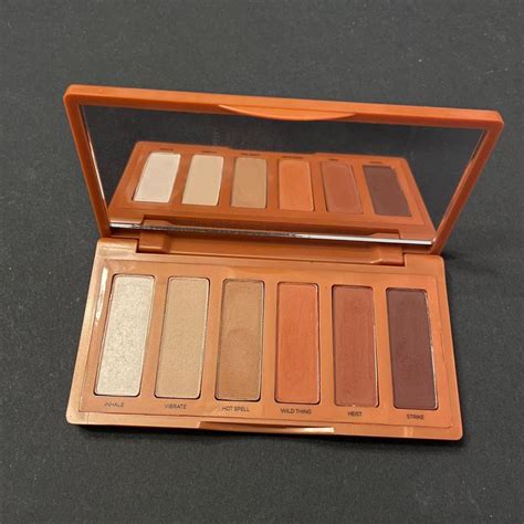 Urban Decay Naked Petite Heat Eyeshadow Palette Kaufen Auf Ricardo