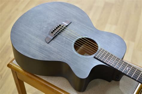 Faith FKV Naked Venus Cutaway E Acoustic