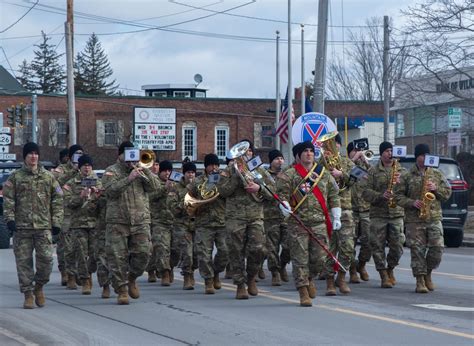 DVIDS Images 10th Mountain Division Helps Carthage Hold Parade