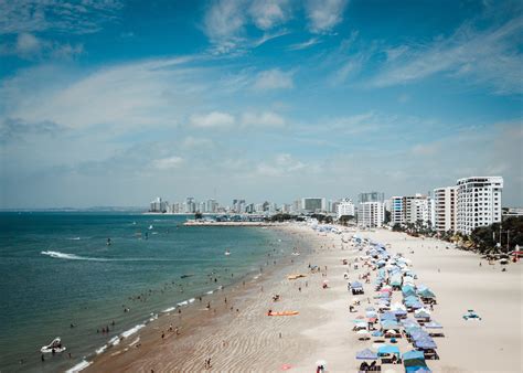 stay  salinas  neighborhoods expedia