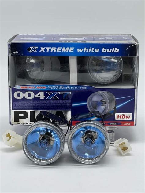 ไฟสปอร์ตไลท์ PIAA ระบบหลอดไฮโดรเจนสีขาว สว่างคมชัด แสงสีสวยงาม Made in ...