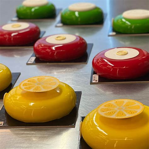 Dimostrazione Di Pasticceria A Tema Torte Moderne Alessandro Tiscione