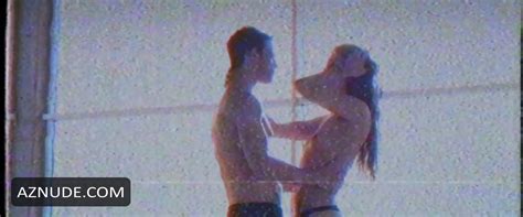 A Crash Mid Flight Nude Scenes Aznude