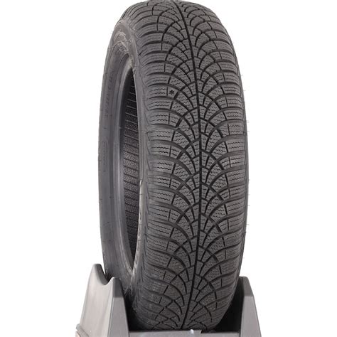 Test Goodyear UltraGrip 9+ - 185/65 R15 - Pneu - UFC-Que Choisir