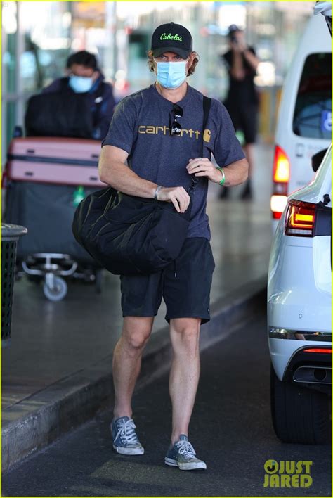 Sex Life Star Adam Demos Spotted In Sydney After Finishing His Quarantine Photo 4597275