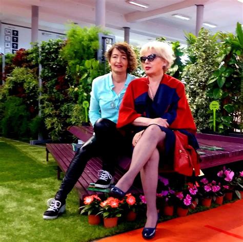 Blonde Matures With Short Hair And Glasses Porn Pictures Xxx Photos Sex Images Pictoa