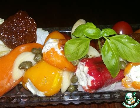 Маринованные маленькие перцы с сыром