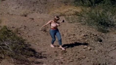 Mondo Topless Nude Pics Page 2