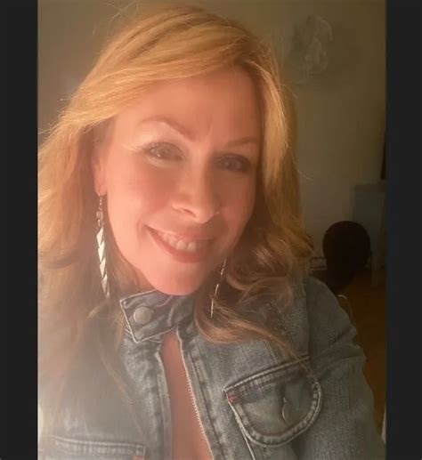 Few Selfies Nude Pics XHamster