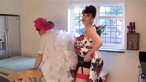 Free Under Table Porn Videos XHamster