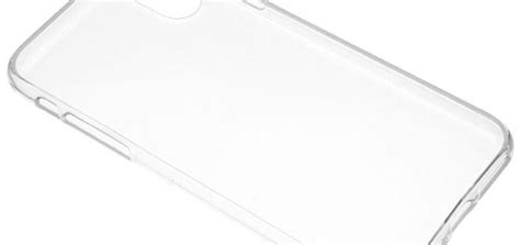 Почему прозрачные чехлы для телефонов желтеют