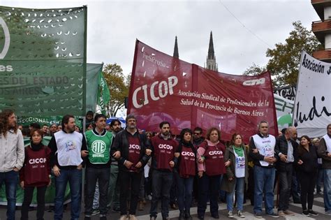 el  de mayo adherimos al paro nacional la razon de chivilcoy