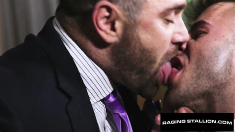 Bearded Hunk Drills Hot Shot Jock Raging Stallion