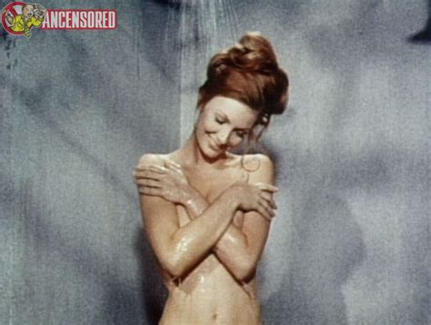 Naked Brooke Mills In The Big Doll House