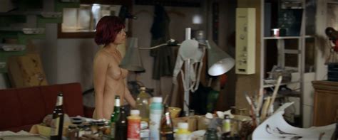 Nude Video Celebs Sarah Alles Nude Bild Von Ihr