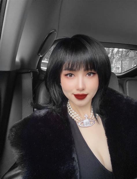 Loạt hot girl đời đầu giờ ra sao sau hơn 1 thập kỷ