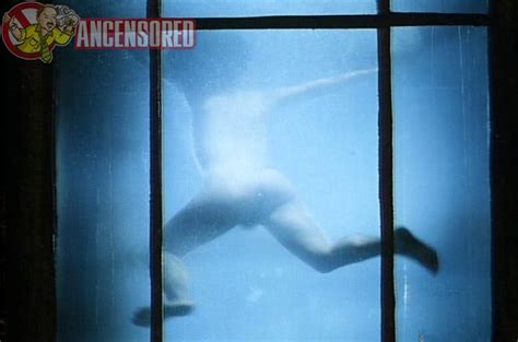 Naked Lillian Cameron In The Warrior And The Sorceress