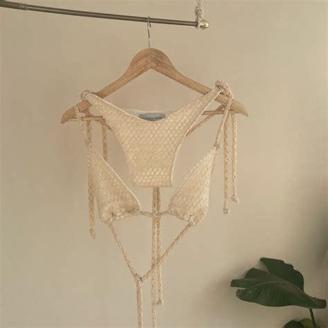 Hot Sexy Victoria Leigh Bikini Pics