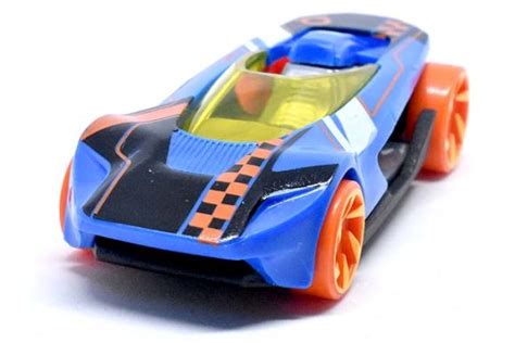HW WARP SPEEDERのレビュー時間を歪める最速ホットウィールを夢見る一台だと思う Hot Wheels 情報まとめ ホットウィール にわかマニア
