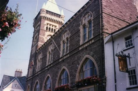 Exterior of The Borough Theatre, Abergavenny, 1996 | Theatres Trust