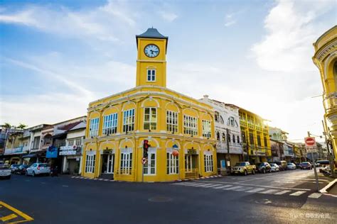 A Guide to 10 Best Things to Do in Phuket Old Town - Trip.com